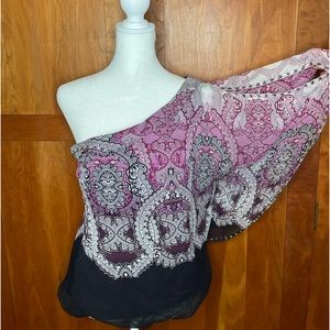 Cache one armed cold shoulder top